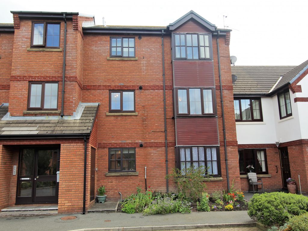 2 bed flat to rent in Walmsley Close, Garstang PR3 Zoopla
