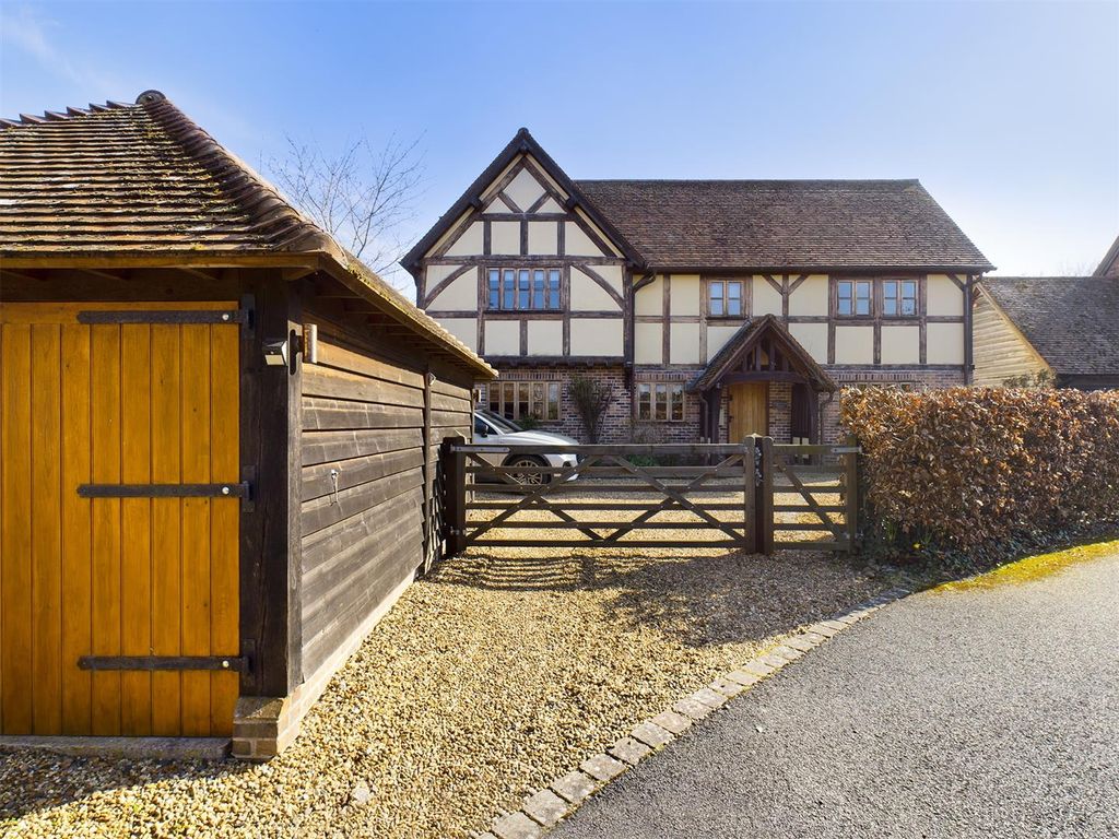 4 bed detached house for sale in Suckley Lane, Pembridge, Leominster