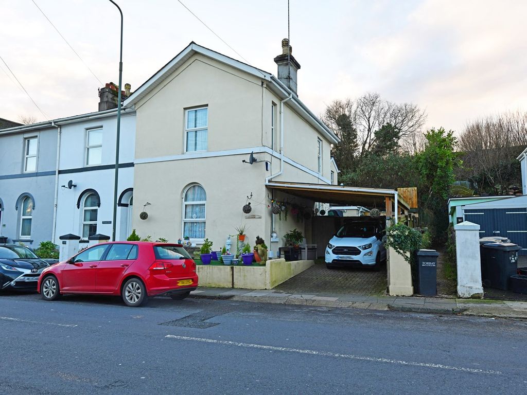 4 bed end terrace house for sale in Avenue Road, Torquay TQ2, £350,000 Zoopla