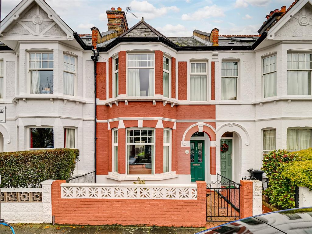 3 bed property for sale in Astonville Street, London SW18, £1,050,000