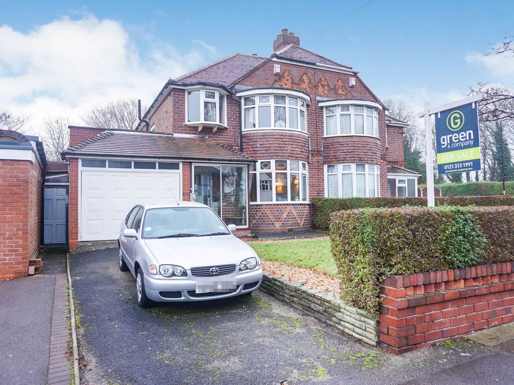 3 bed semidetached house for sale in Orton Avenue, Walmley, Sutton Coldfield B76 Zoopla