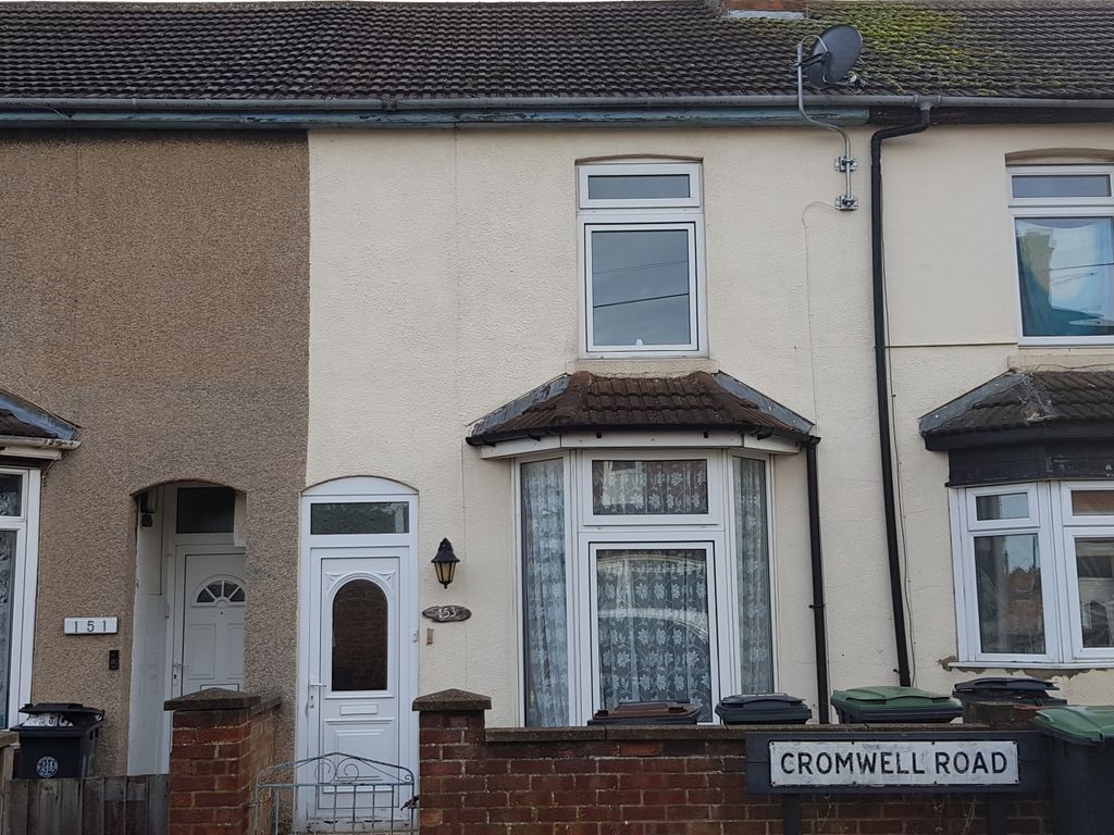 2 bed terraced house for sale in Cromwell Road, Rushden NN10, £149,995 Zoopla