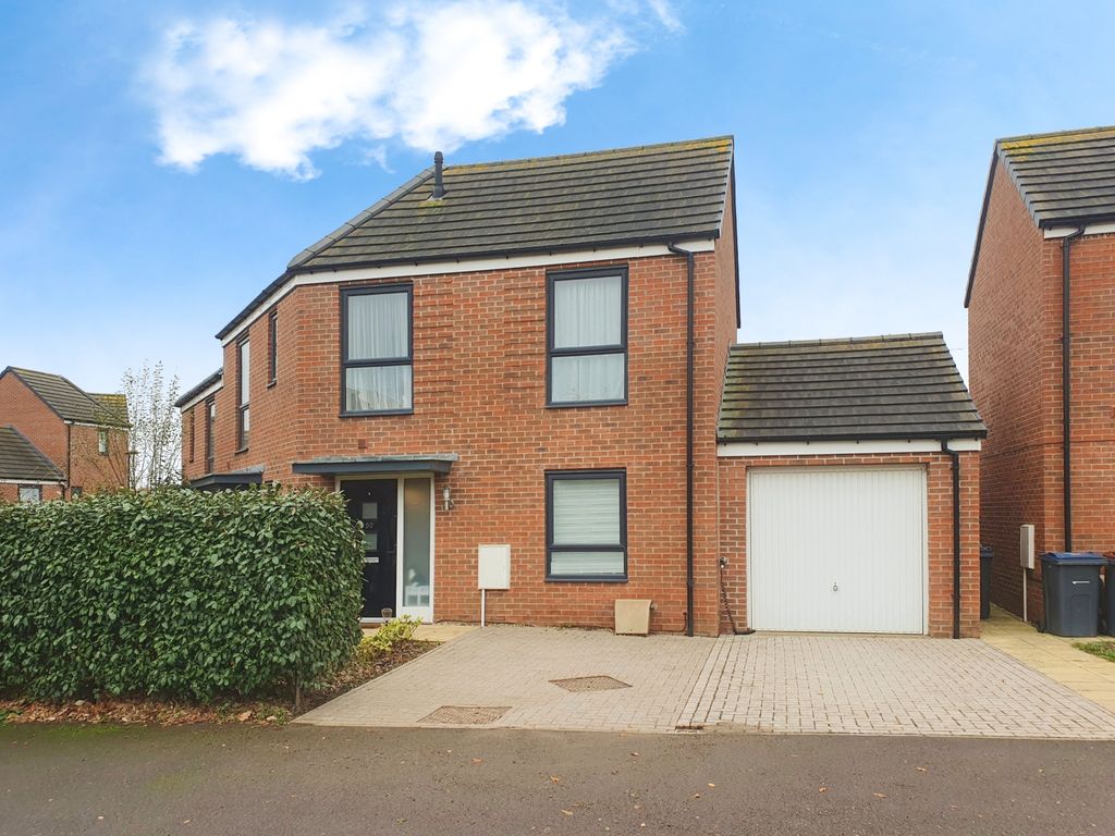 3 bed semidetached house for sale in Lower Beeches Road, Northfield