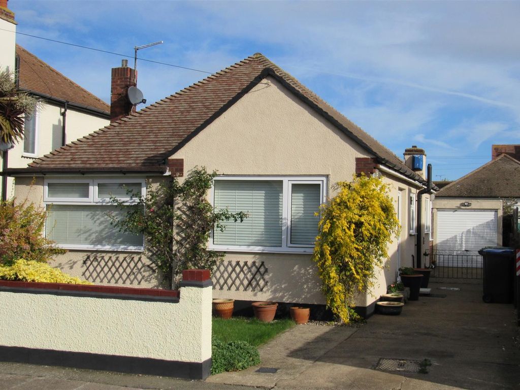 2 bed bungalow for sale in Bognor Drive, Herne Bay CT6, £375,000 Zoopla