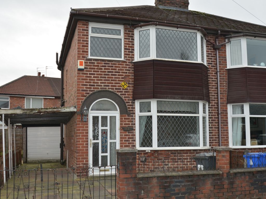 2 bed semidetached house for sale in Elm Grove, Droylsden M43, £