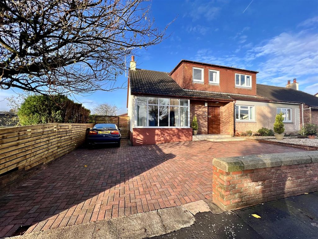 4 bed semidetached house for sale in Crosshill Road, Strathaven ML10
