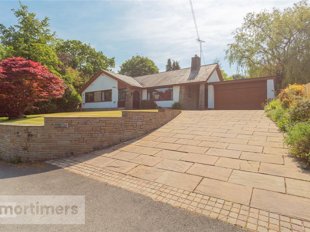 3 bed detached bungalow for sale in Higher Commons Lane, Balderstone