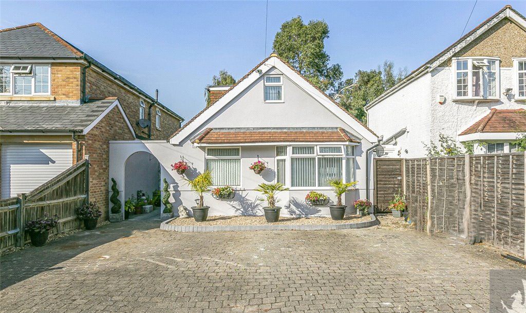 4 bed bungalow for sale in Feltham Hill Road, Ashford, Surrey TW15, £675,000 Zoopla