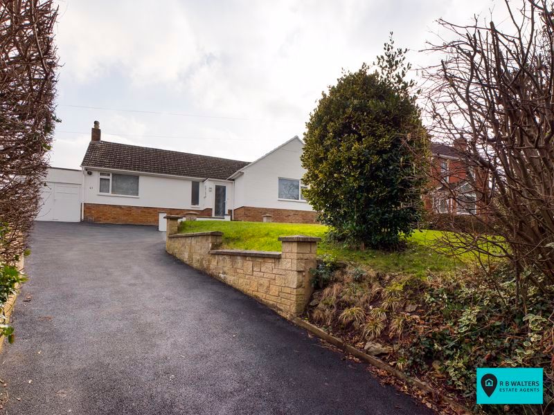 3 bed bungalow for sale in Green Street, Brockworth, Gloucester GL3