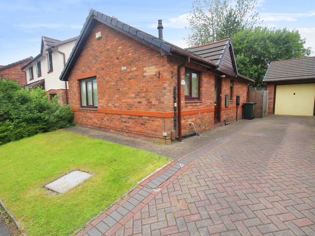 2 bed detached bungalow for sale in Fallowfield Drive, Rochdale OL12, £210,000 Zoopla