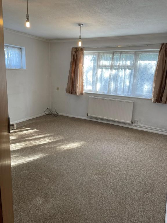 1 bed flat to rent in Foliejohn Way, Maidenhead SL6, £1,100 pcm Zoopla
