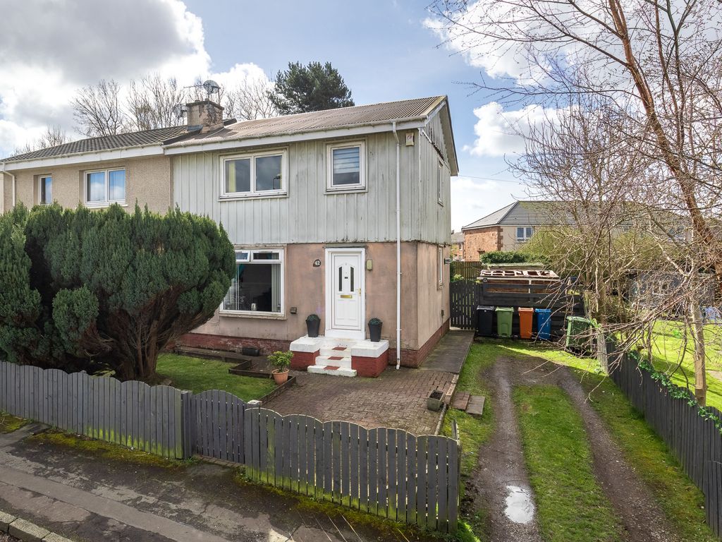 3 bed semidetached house for sale in Kincardine Drive,