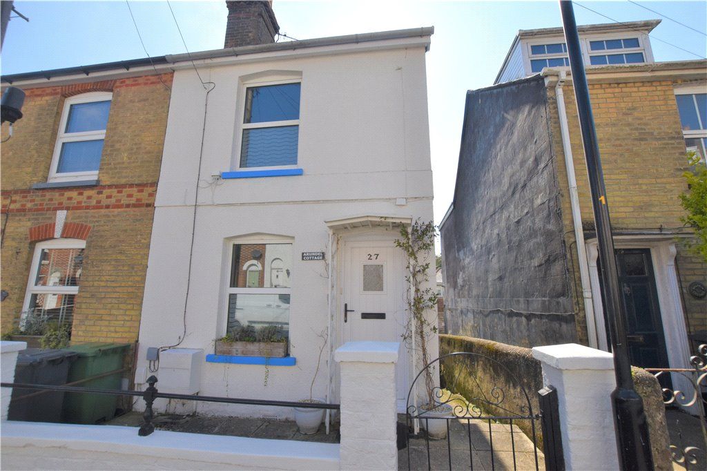 3 bed end terrace house for sale in Albert Street, Cowes PO31 Zoopla