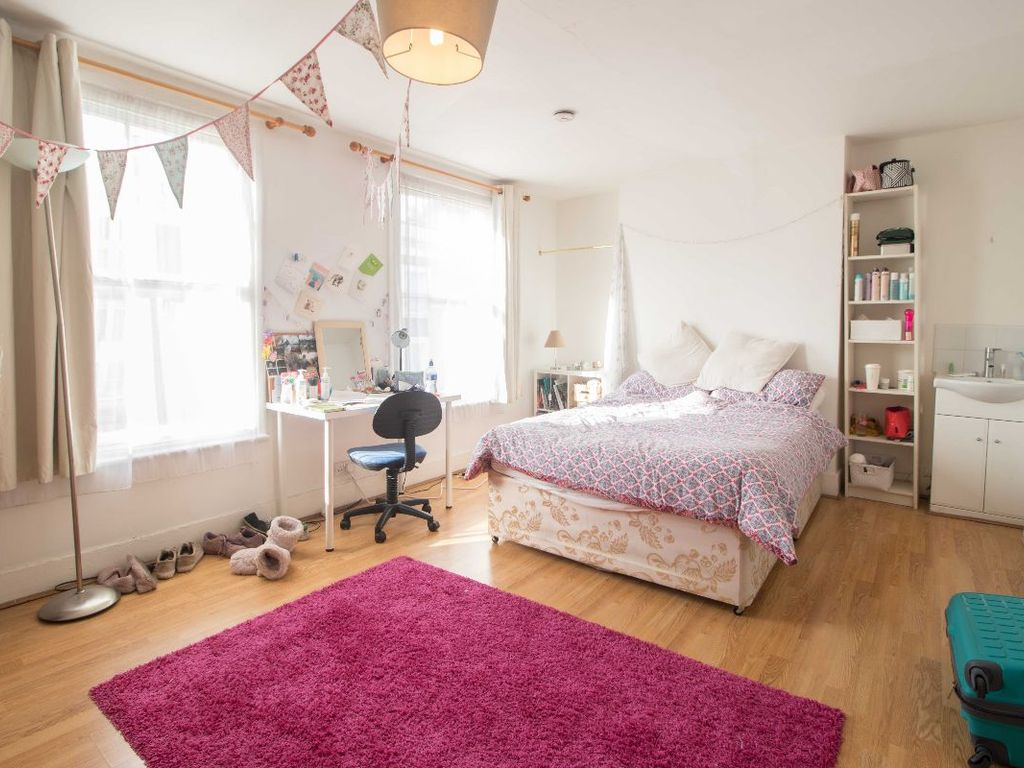 5 bed terraced house to rent in Greenland Road, Camden Town NW1 Zoopla