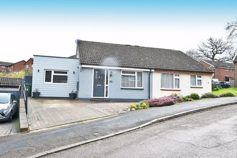 3 bed detached bungalow for sale in Longham Copse, Downswood, Maidstone