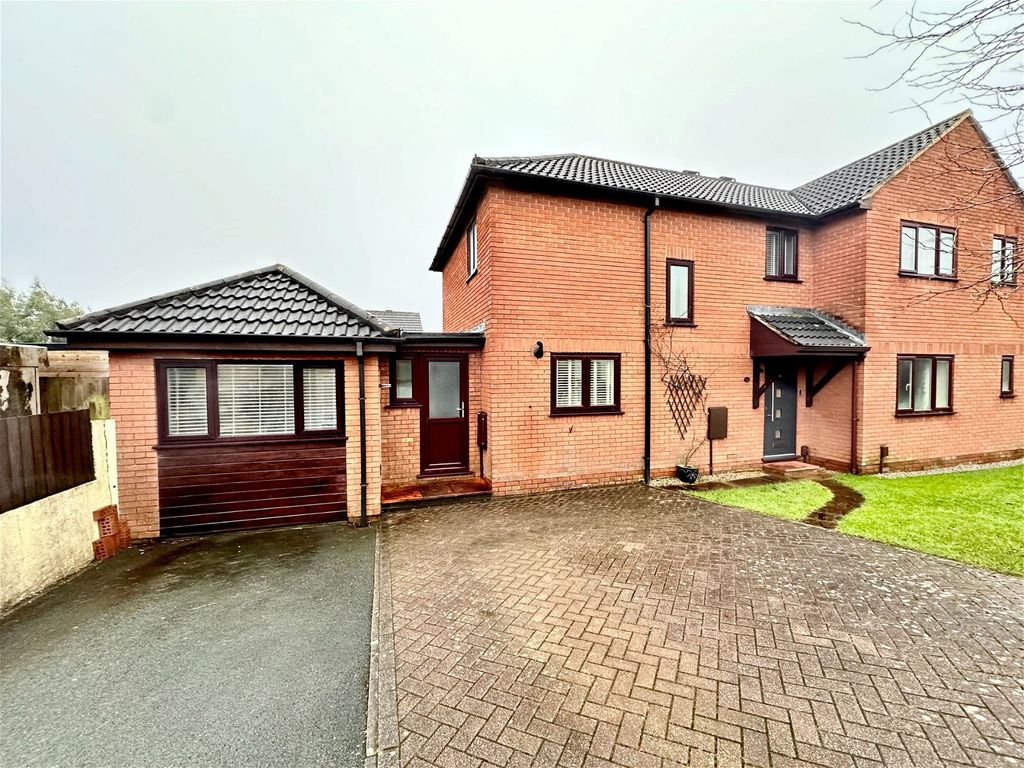 4 bed semidetached house for sale in Woodend Road, Woolwell, Plymouth