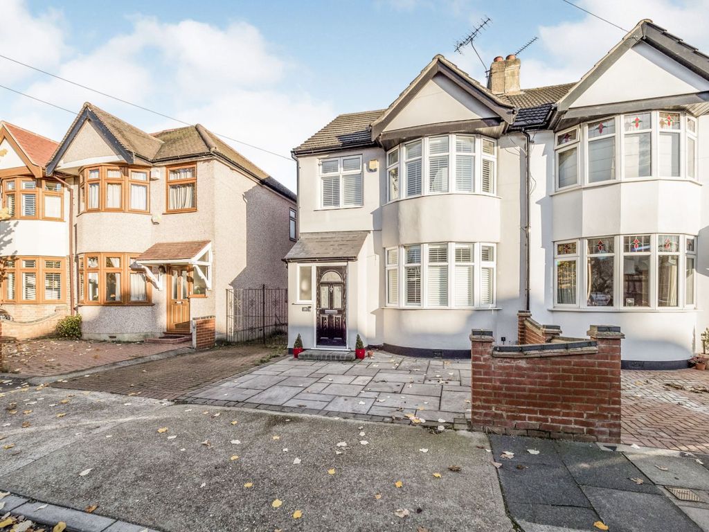4 bed semidetached house for sale in Norfolk Road, Upminster RM14 Zoopla
