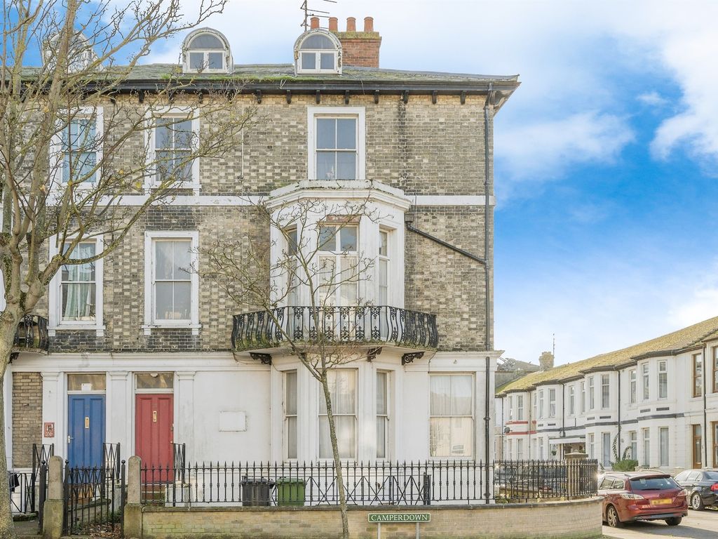 12 bed end terrace house for sale in Camperdown, Great Yarmouth NR30, £