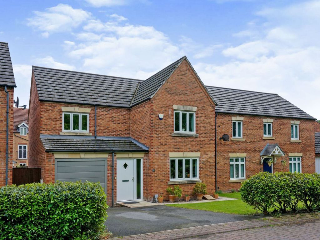 Poplar View, Leeds LS12