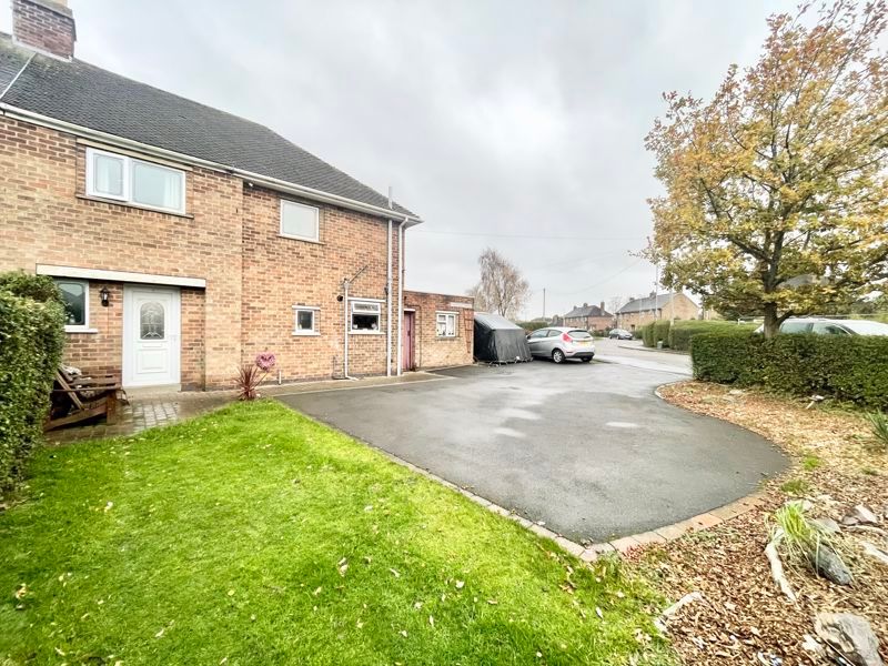 3 bed semidetached house for sale in Chestnut Grove, Coalville LE67