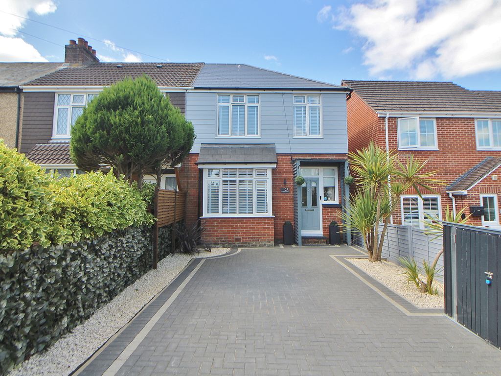 3 bed end terrace house for sale in Durley Avenue, Cowplain, Waterlooville PO8, £350,000 Zoopla