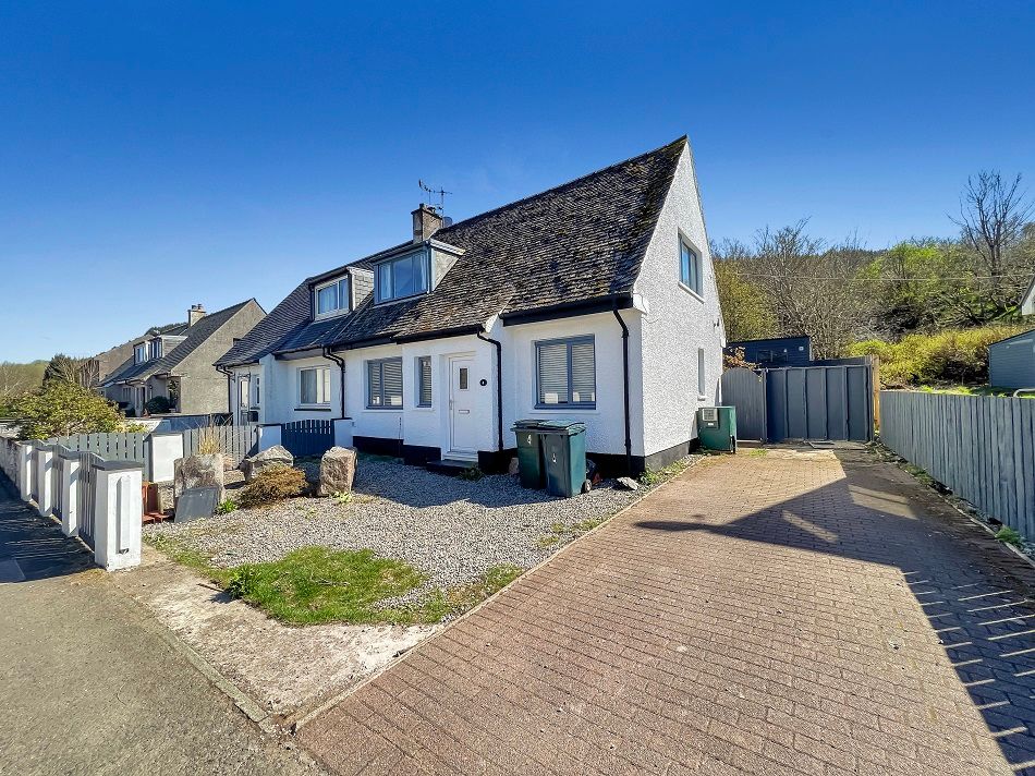 3 bed semidetached house for sale in Etive Road, Dunbeg, Argyll, 1Qf