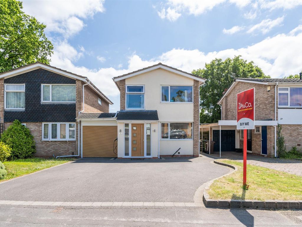 4 bed linkdetached house for sale in Ravenswood Drive South, Solihull