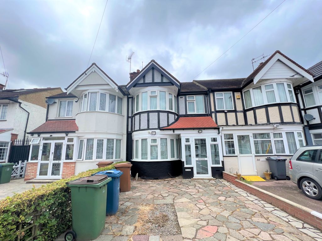 3 bed terraced house to rent in Minehead Road, South Harrow, Harrow HA2