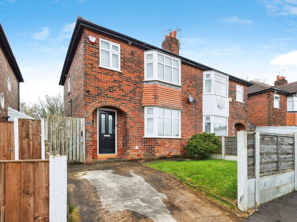 3 bed semidetached house for sale in Sandringham Road, Bredbury