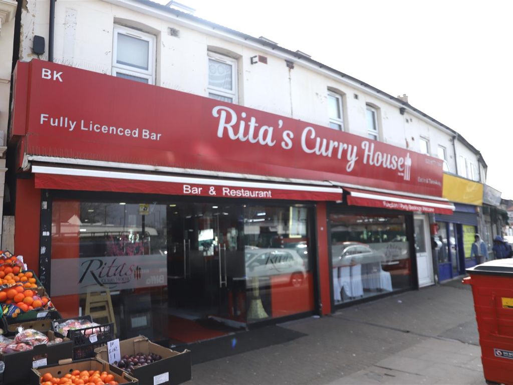Commercial property to let in Regina Road, Southall UB2 Zoopla