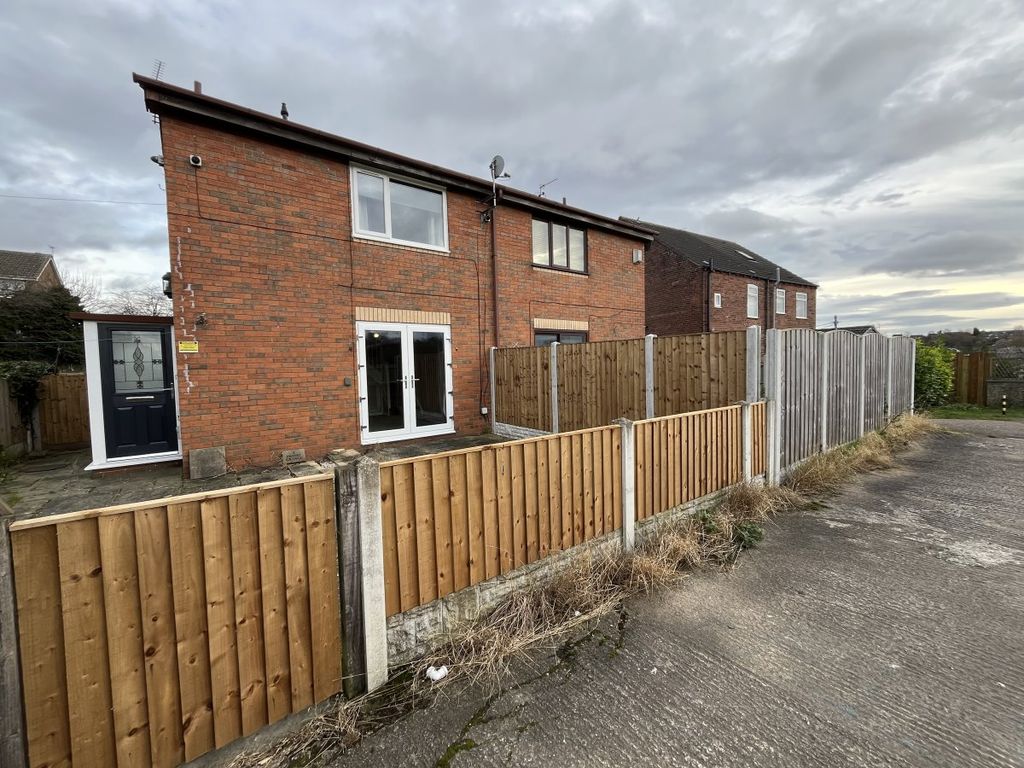 1 bed semidetached house to rent in Priory Grange, Pontefract WF8, £