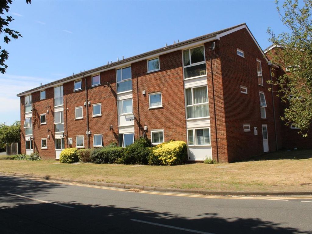 1 bed flat to rent in Clyfton Close, Broxbourne EN10 Zoopla