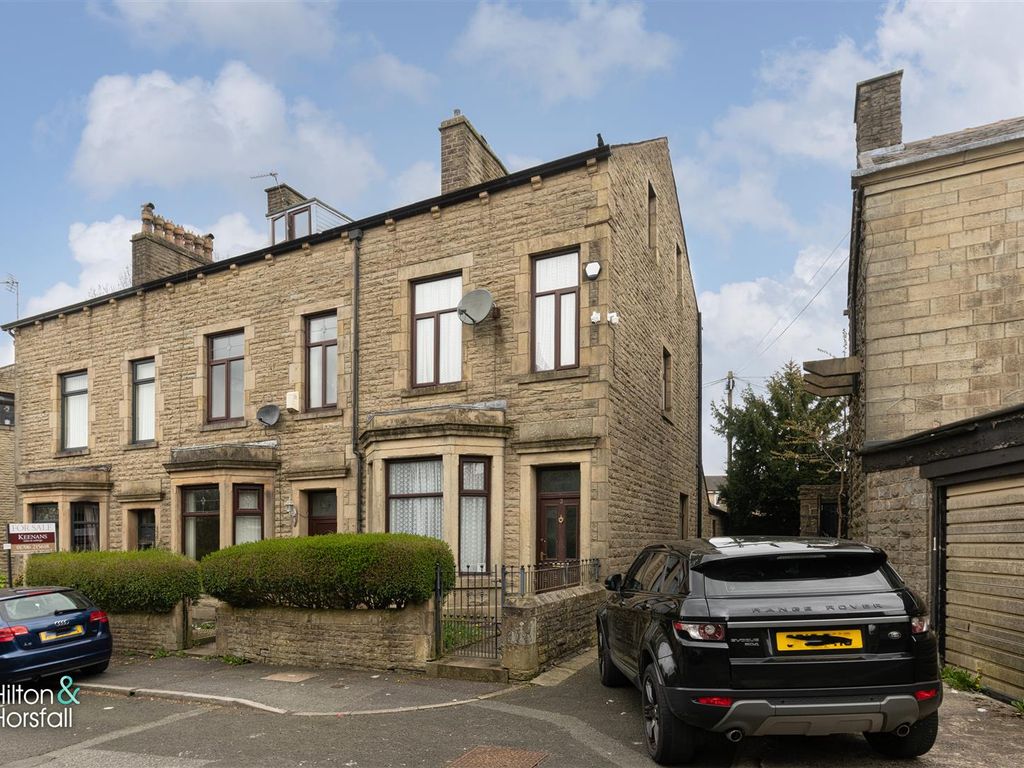 4 bed property for sale in Victoria Street, Haslingden, Rossendale BB4
