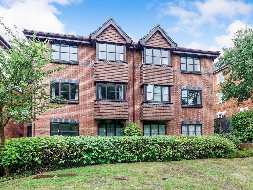 1 bed flat to rent in Wildbank Court, White Rose Lane GU22 Zoopla