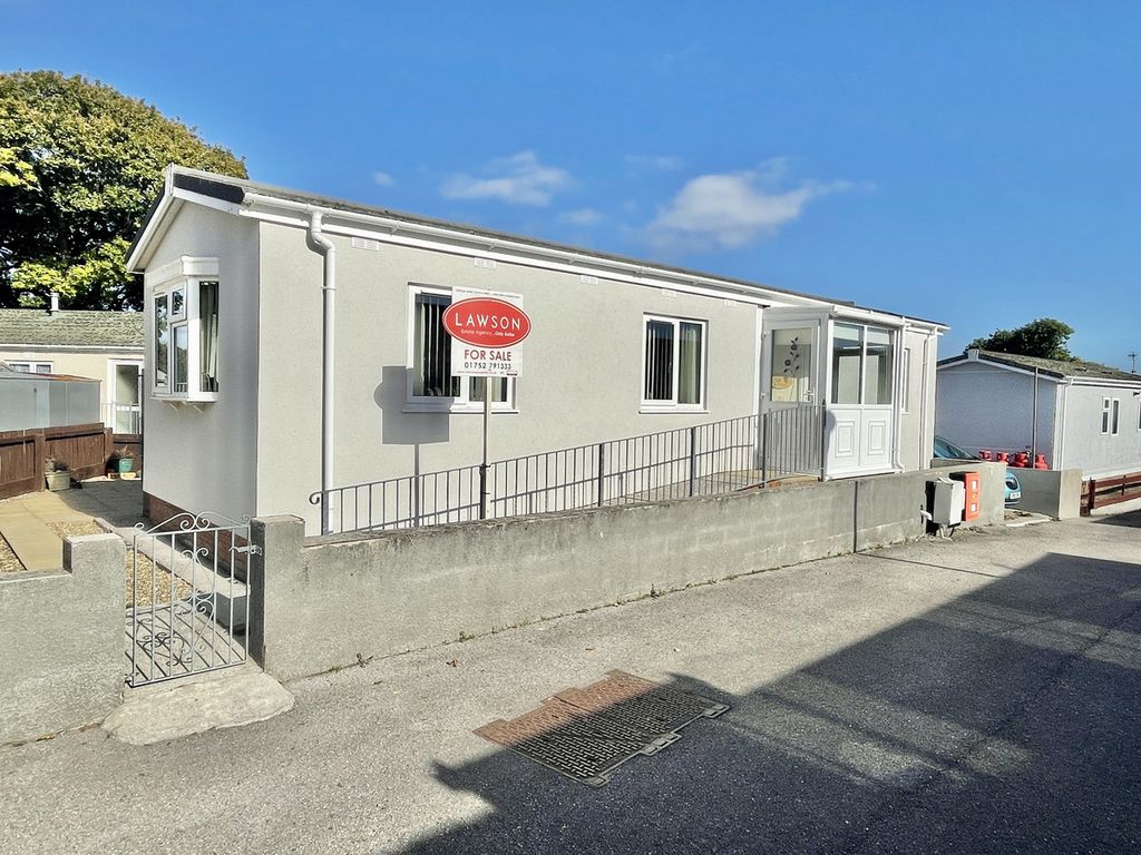 2 bed mobile/park home for sale in Elm Road, Glenholt Park, Plymouth