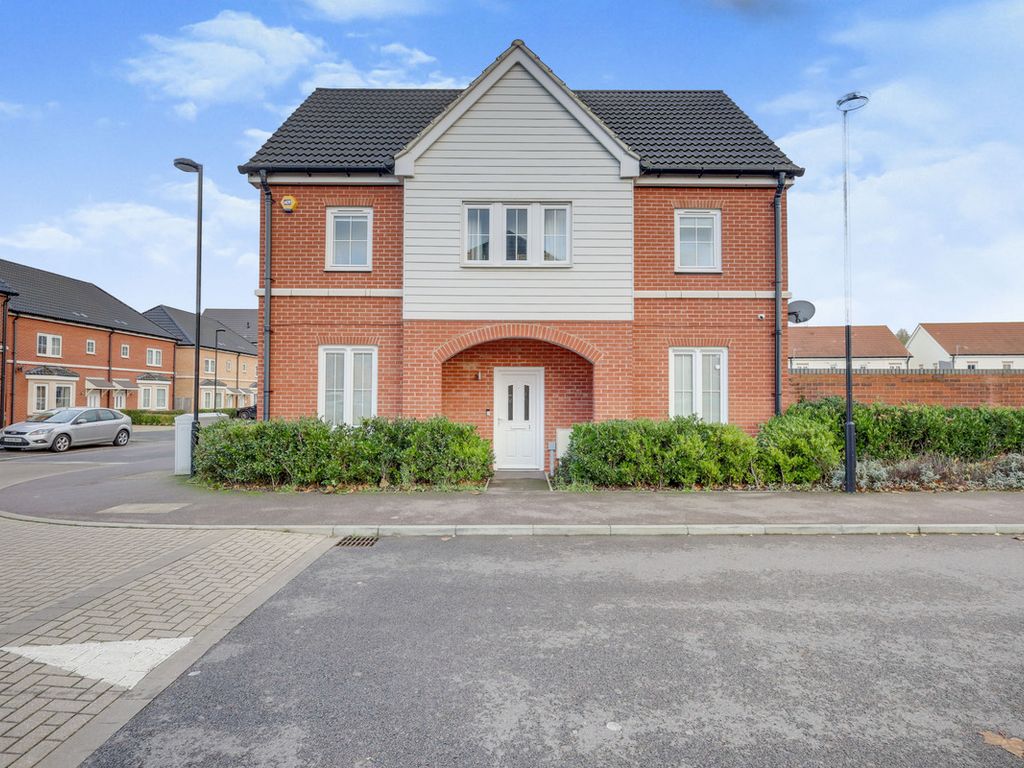 Whittle Road, Basildon SS14  