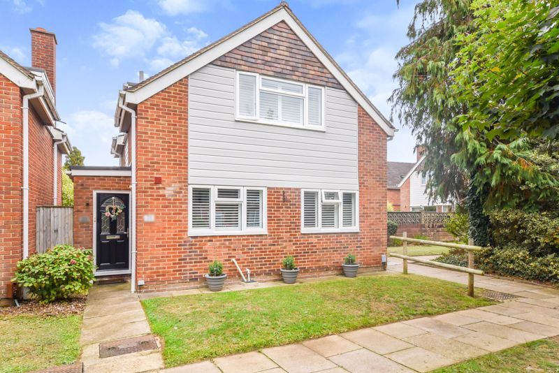 3 bed detached house for sale in Bosham Walk, Gosport PO13 Zoopla