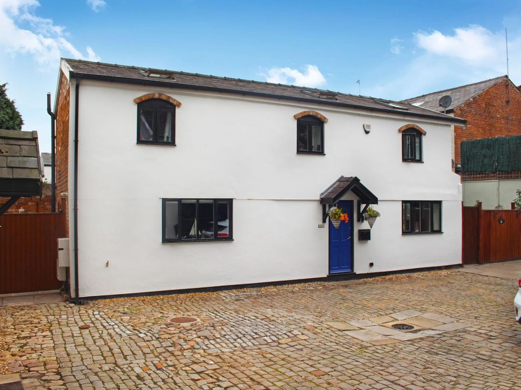 2 bed detached house for sale in Gordon Street, Southport PR9 Zoopla