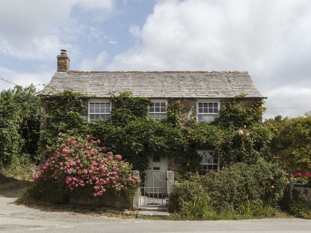 2 bed semidetached house for sale in Chapel Lane, St Tudy, Cornwall
