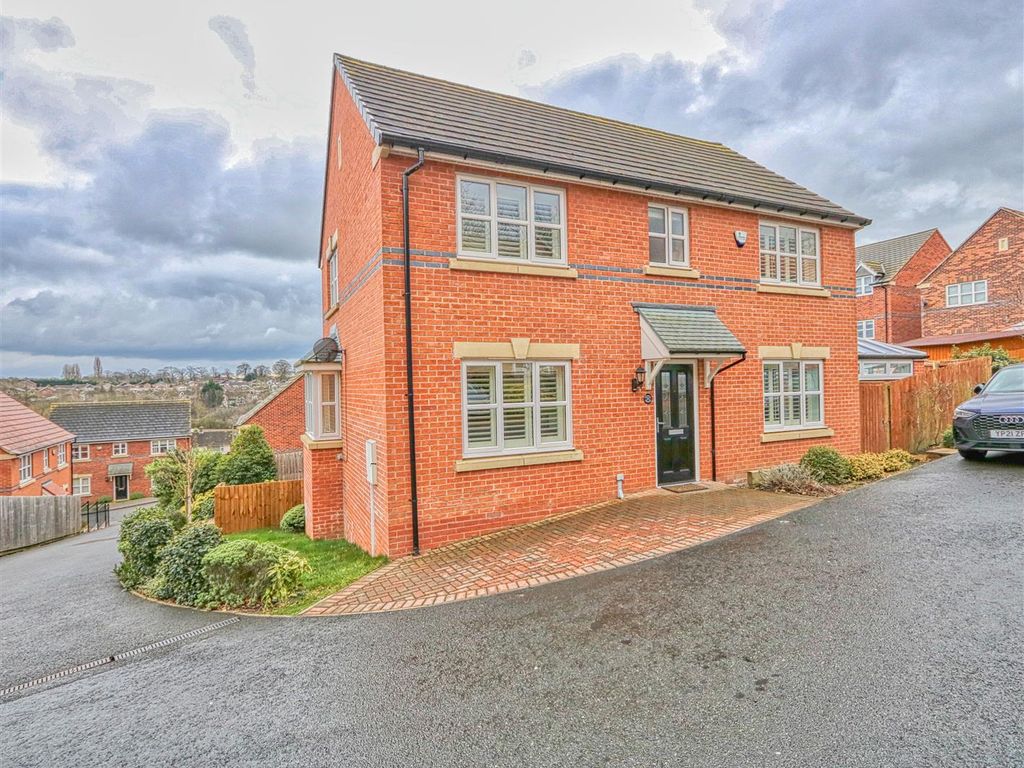 3 bed detached house for sale in Steeple Grange, Spital, Chesterfield