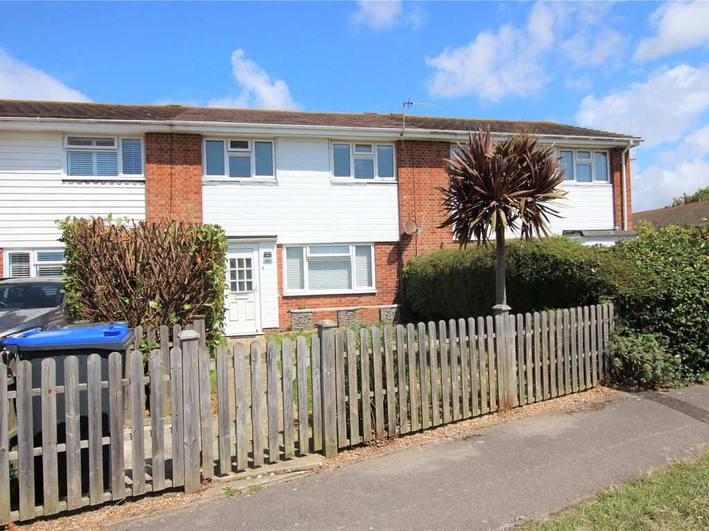 3 bed terraced house to rent in Hayley Road, Lancing, West Sussex BN15