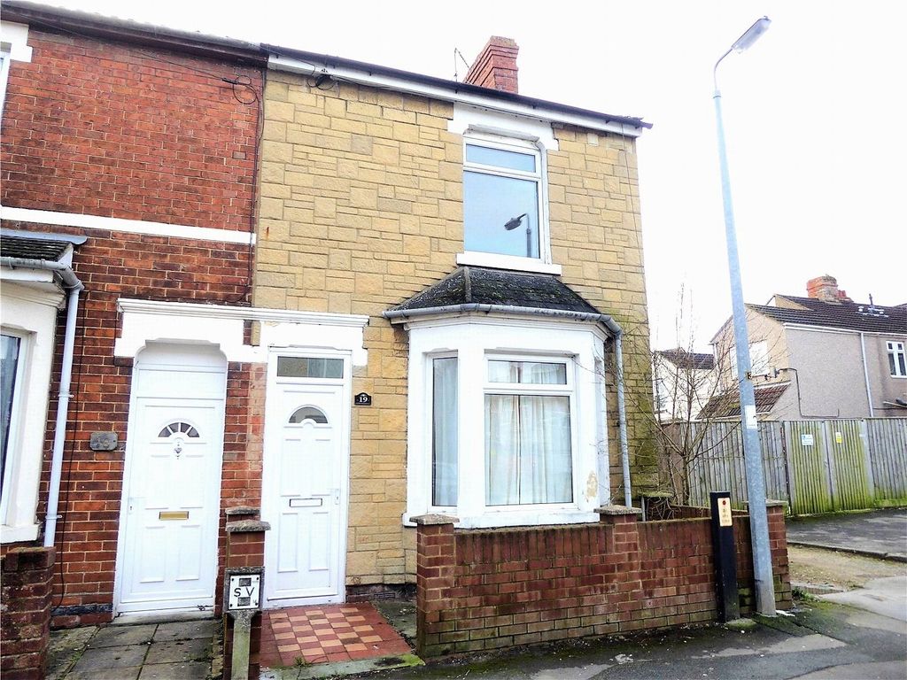 2 Bed End Terrace House For Sale In Kembrey Street Gorse Hill Swindon