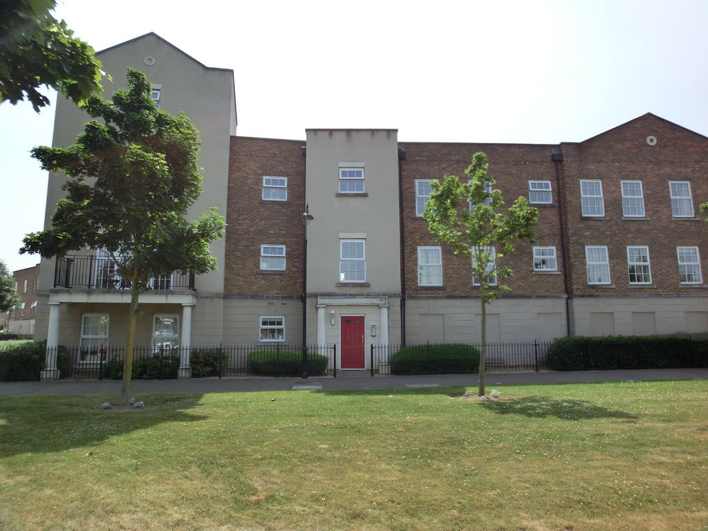 2 bed flat to rent in Liverymen Walk, Greenhithe, Kent DA9 Zoopla