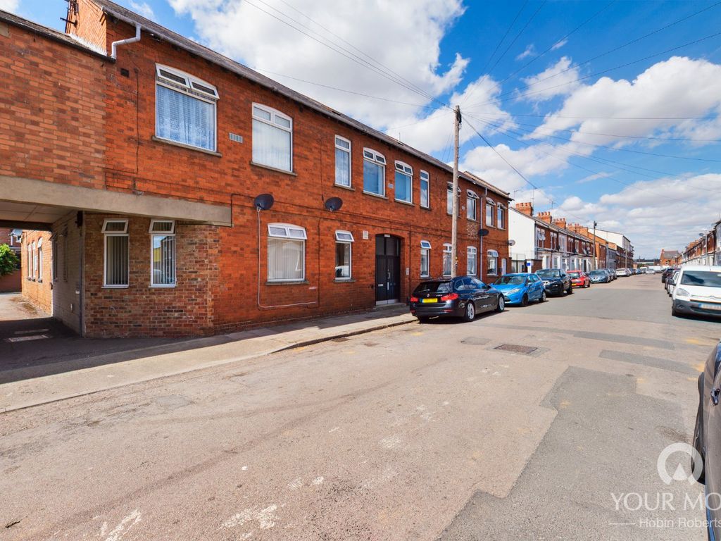 Studio for sale in Clarke Road, Abington, Northampton NN1 Zoopla