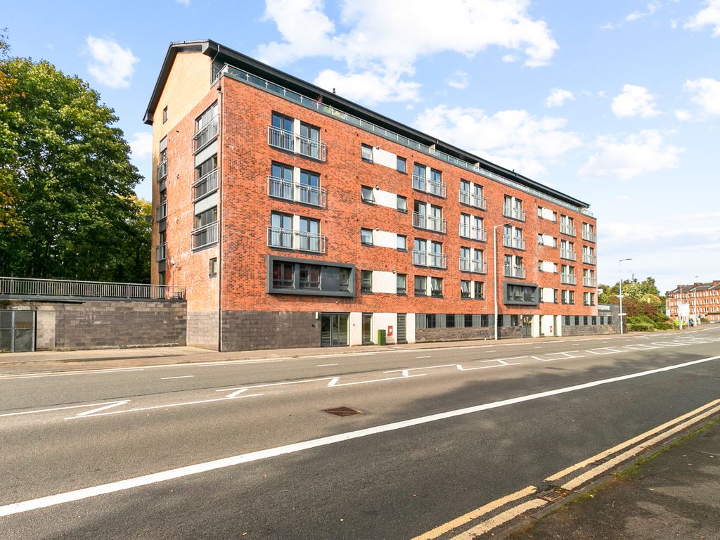 2 bed flat for sale in Pollokshaws Road, Shawlands, Glasgow G43, £