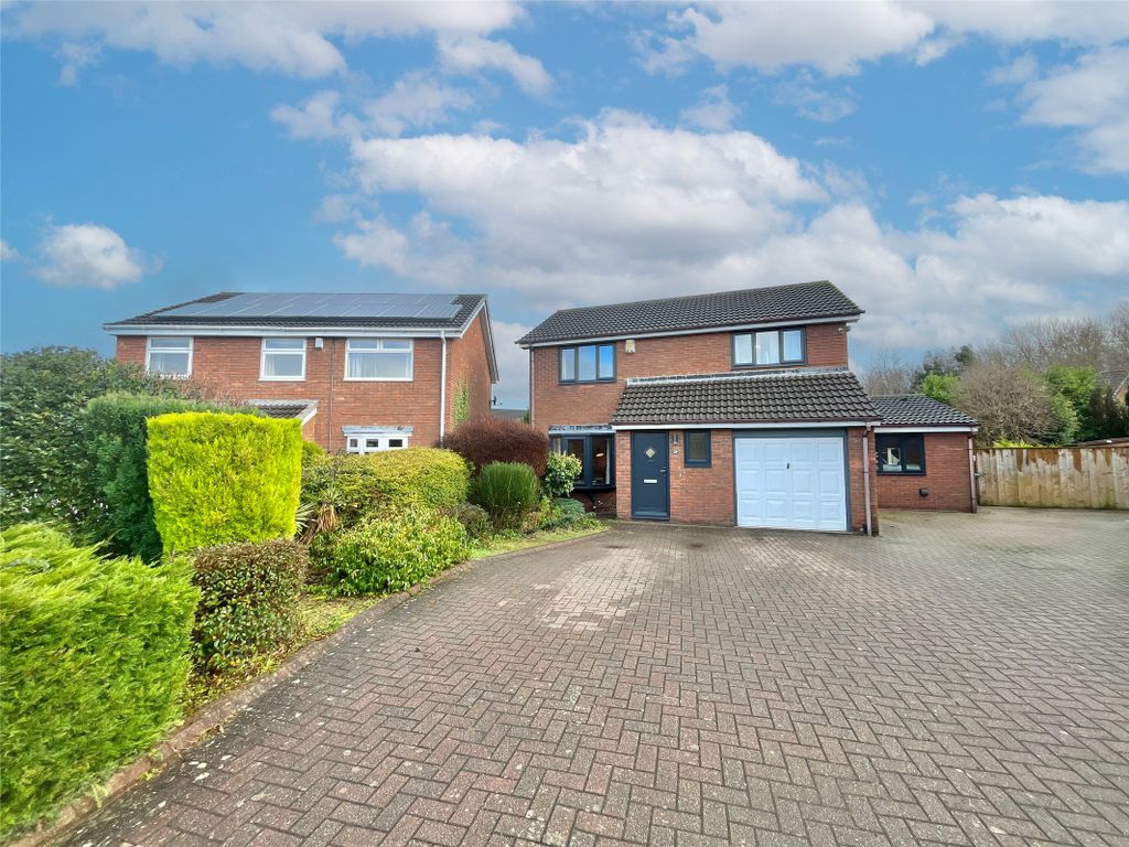 4 bed detached house for sale in Carlton Close, Ouston, County Durham