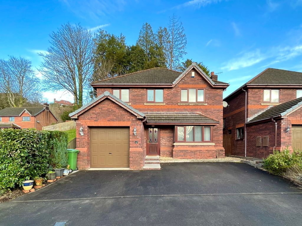 4 bed detached house for sale in The Glade, Aberdare, Mid