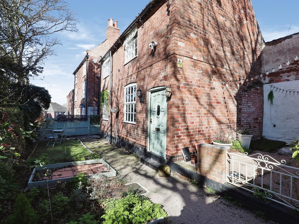 2 bed cottage for sale in White Hart Yard, Bridge Street, Worksop S80
