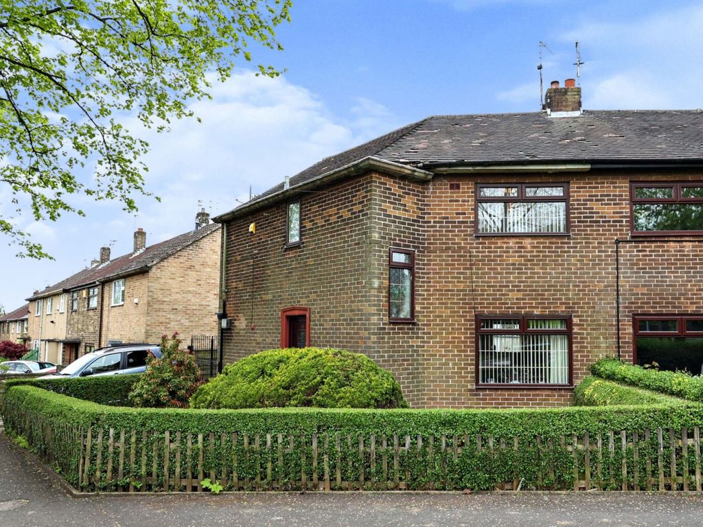 3 bed semidetached house for sale in Lees New Road, Oldham OL4 Zoopla