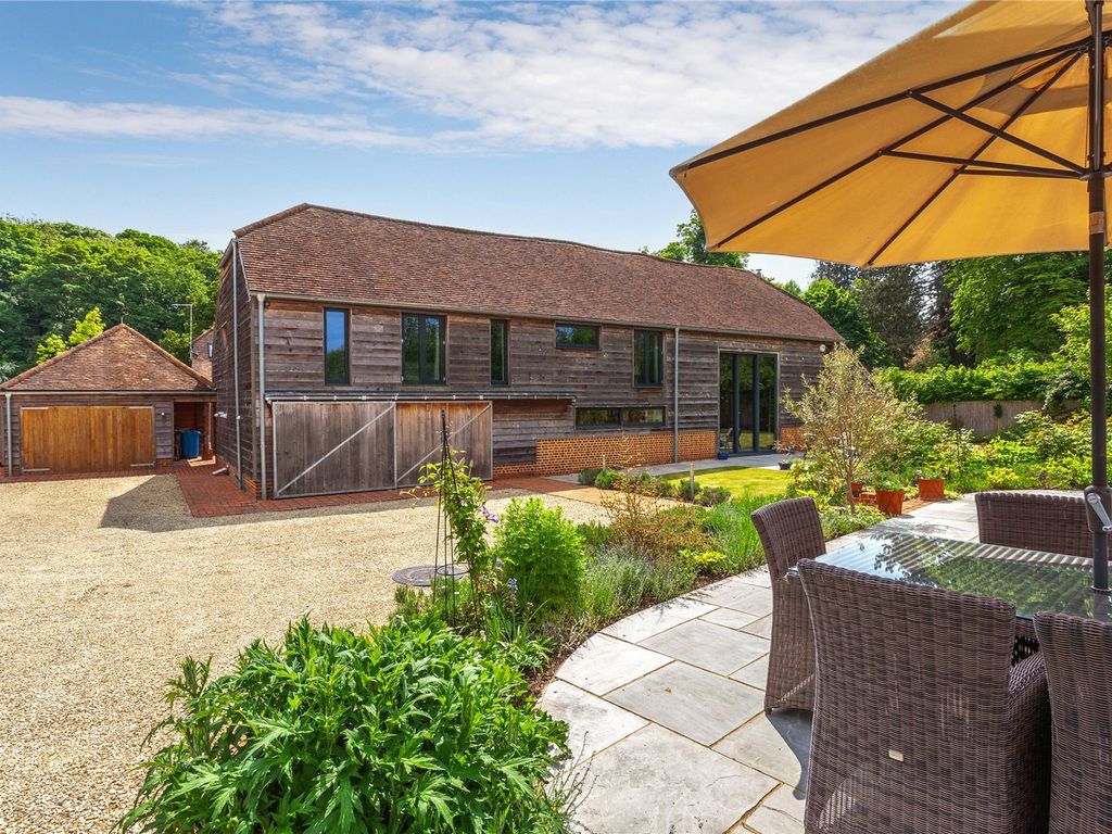 4 bed detached house for sale in Bath Road, Knowl Hill, Reading